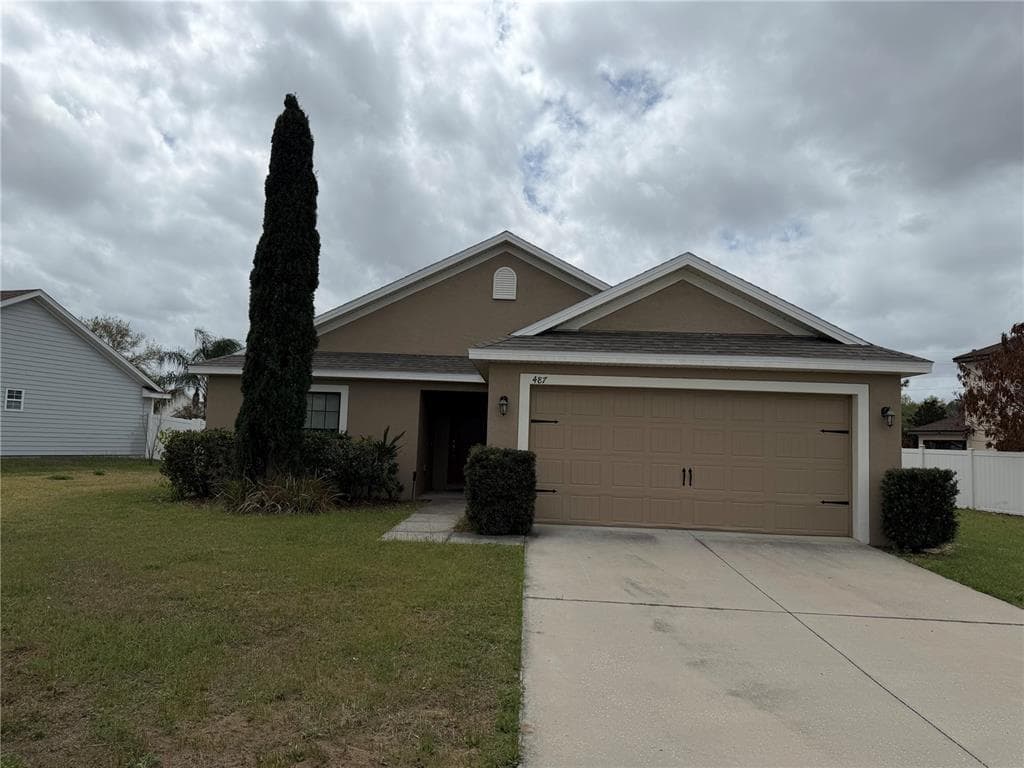 487 OCHO RIOS AVENUE, TAVARES, FL 32778