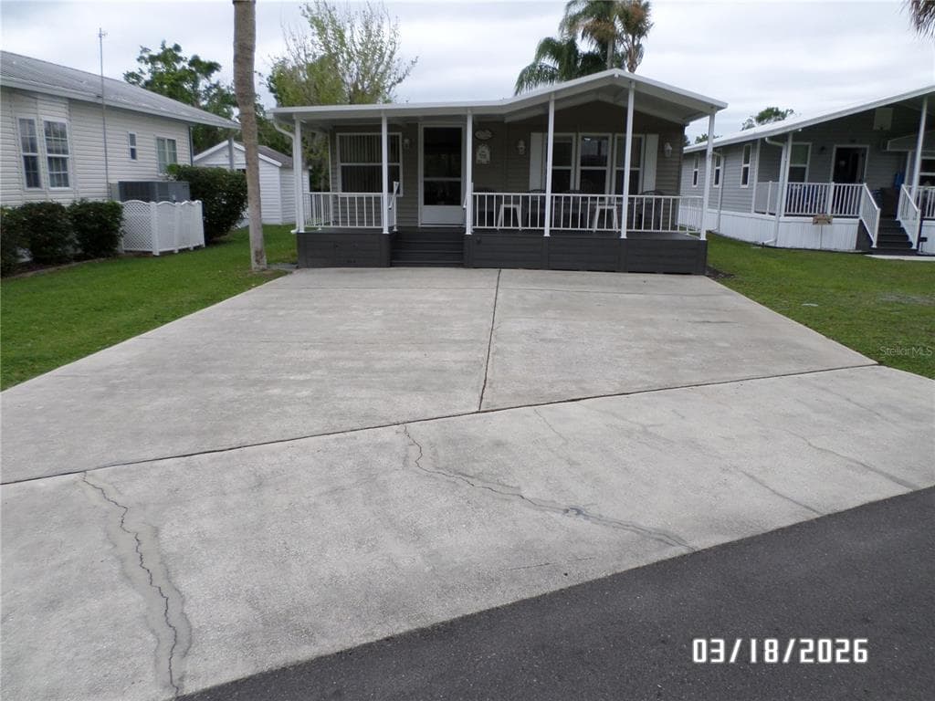 37 APPALOOSA TRAIL, LAKE WALES, FL 33898