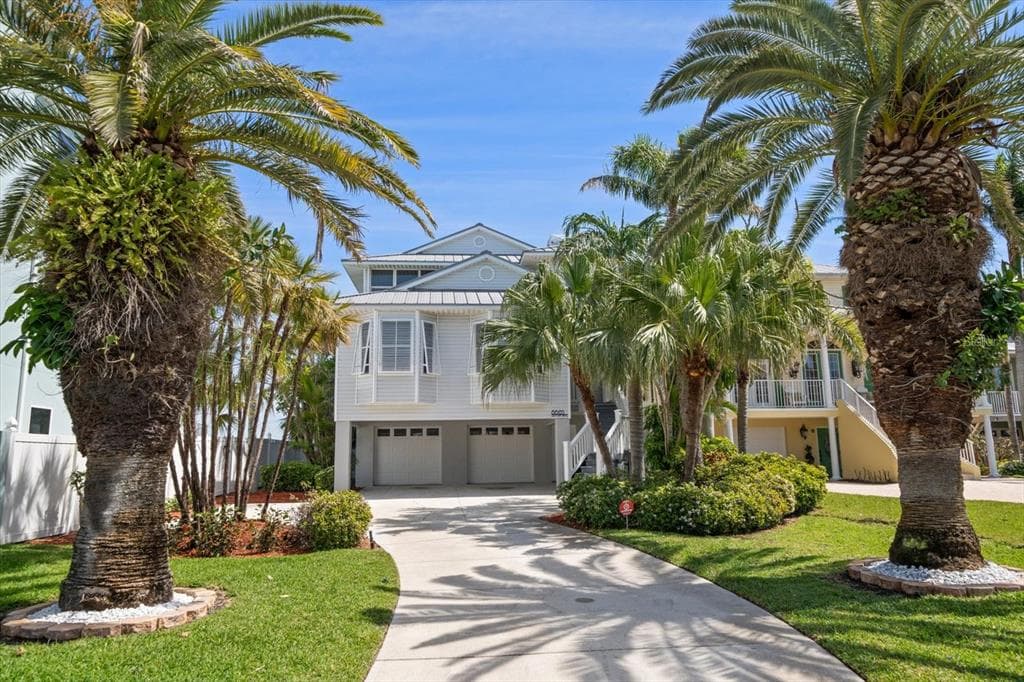 8685 E BAY DRIVE, TREASURE ISLAND, FL 33706 — zdjęcie 2