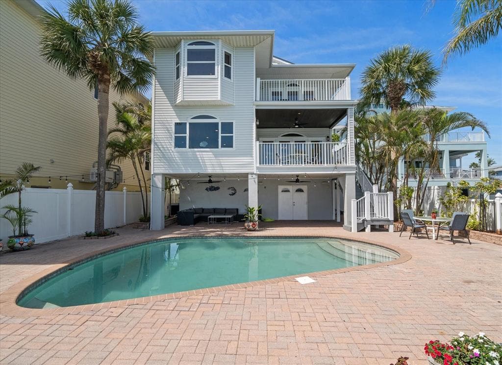 8685 E BAY DRIVE, TREASURE ISLAND, FL 33706 — zdjęcie 5