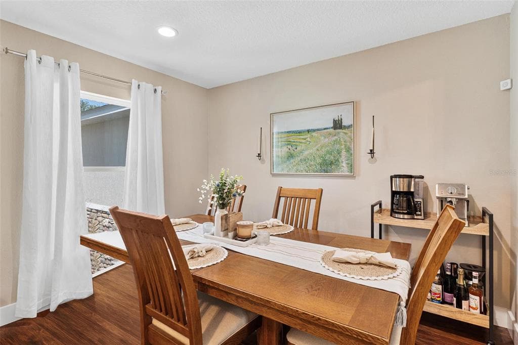 206 SHANNON LANE, LADY LAKE, FL 32159 — zdjęcie 4