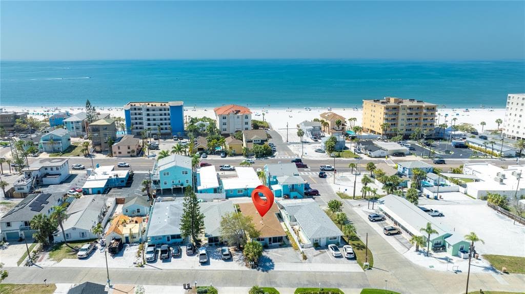 13388 1ST STREET E, MADEIRA BEACH, FL 33708 — zdjęcie 2