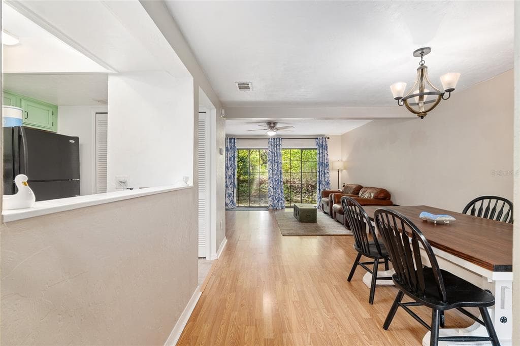 900 SW 62ND BOULEVARD # D24, GAINESVILLE, FL 32607 — zdjęcie 2