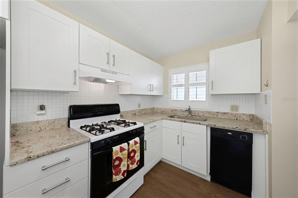 2850 59TH STREET S # 204, GULFPORT, FL 33707 — zdjęcie 5