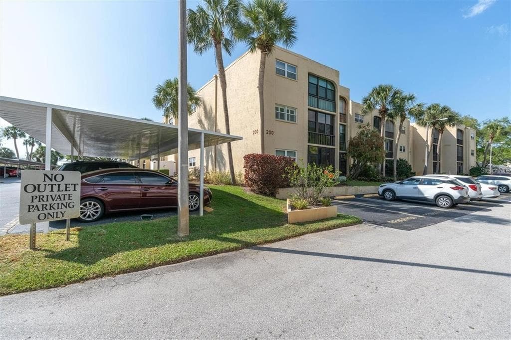 11485 OAKHURST ROAD # 200-307, LARGO, FL 33774