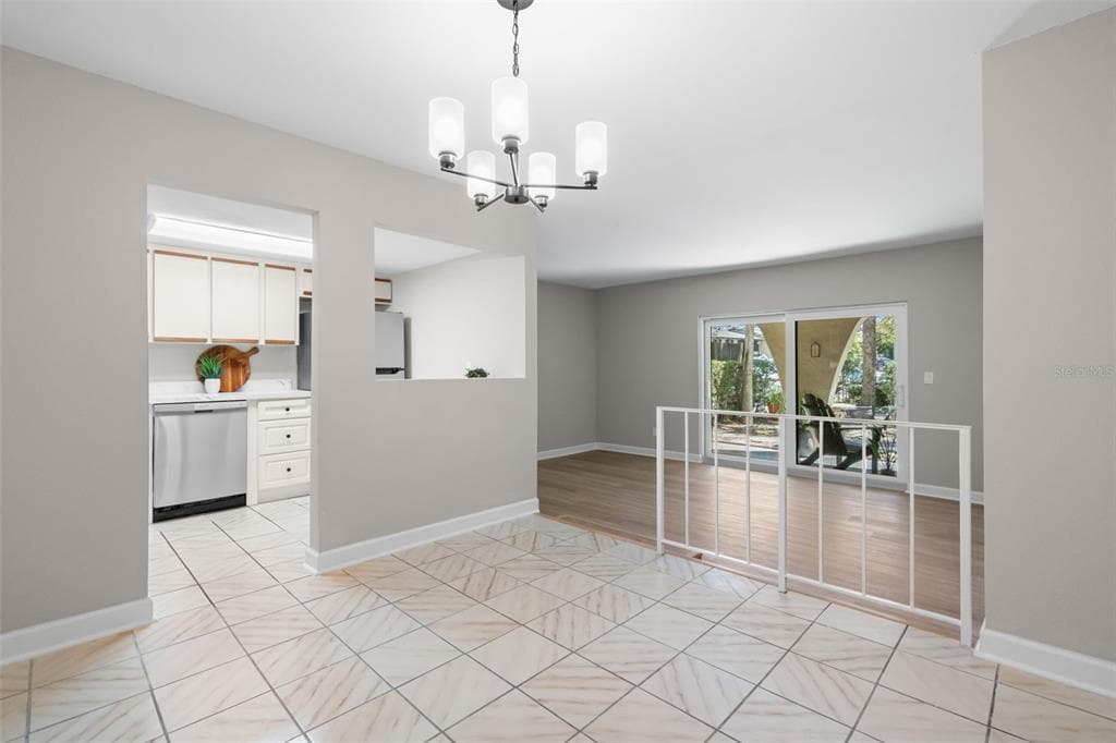 505 PLAZA SEVILLE COURT # 11, TREASURE ISLAND, FL 33706 — zdjęcie 4