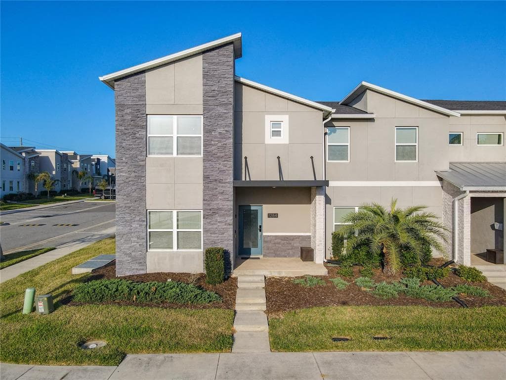 1264 CHALLENGE DRIVE # 1264, DAVENPORT, FL 33896