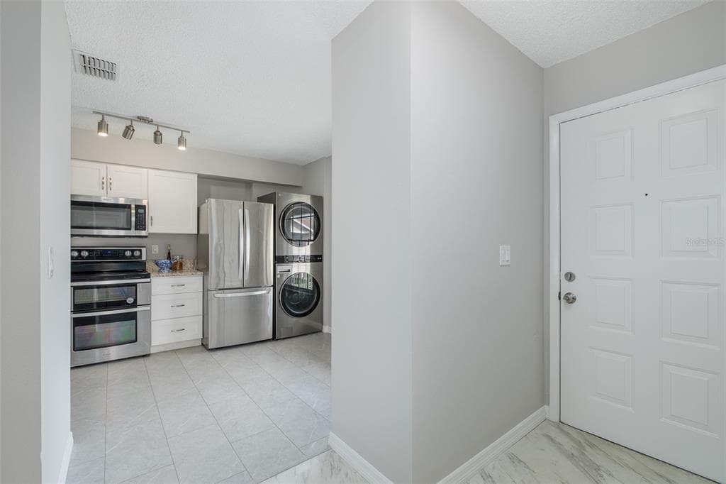 4933 MYRTLE OAK DRIVE # 23, NEW PORT RICHEY, FL 34653 — zdjęcie 3
