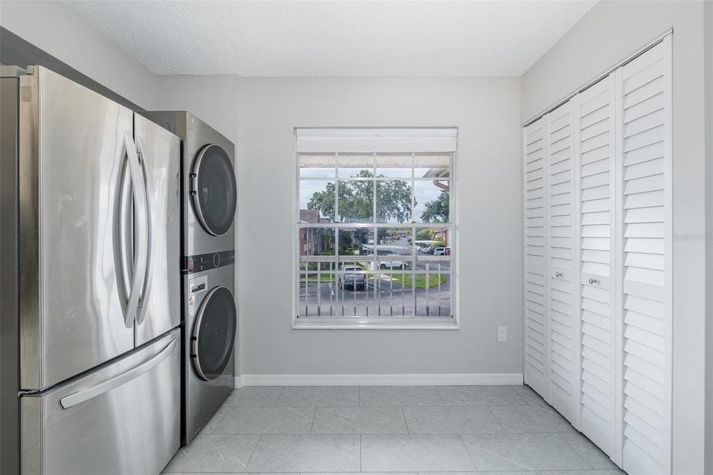 4933 MYRTLE OAK DRIVE # 23, NEW PORT RICHEY, FL 34653 — zdjęcie 5