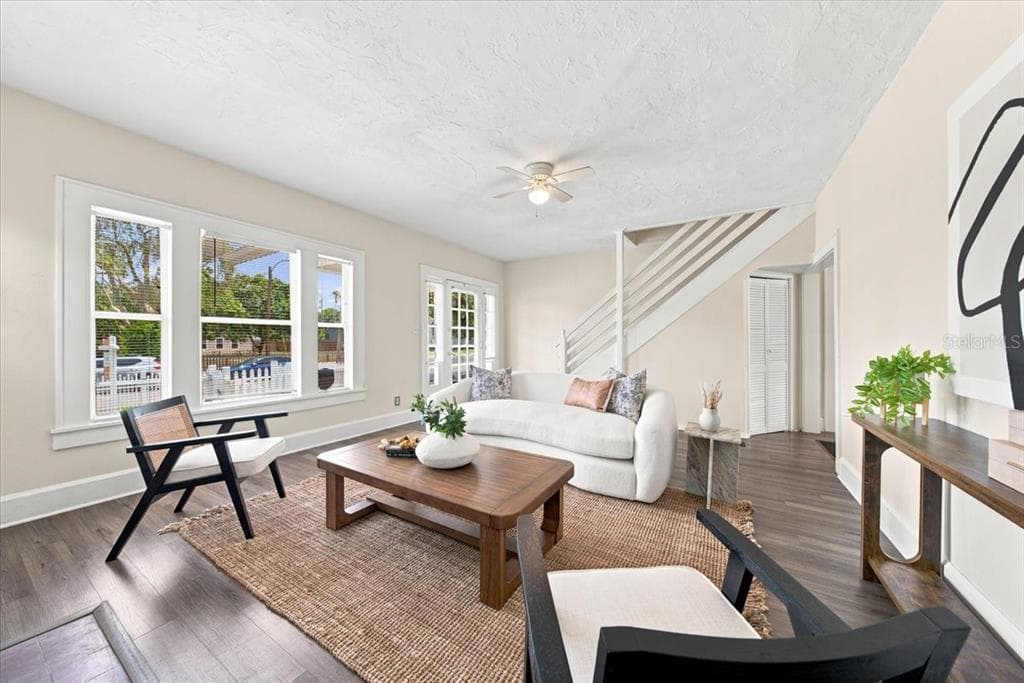 4026 4TH AVENUE S, ST PETERSBURG, FL 33711 — zdjęcie 2