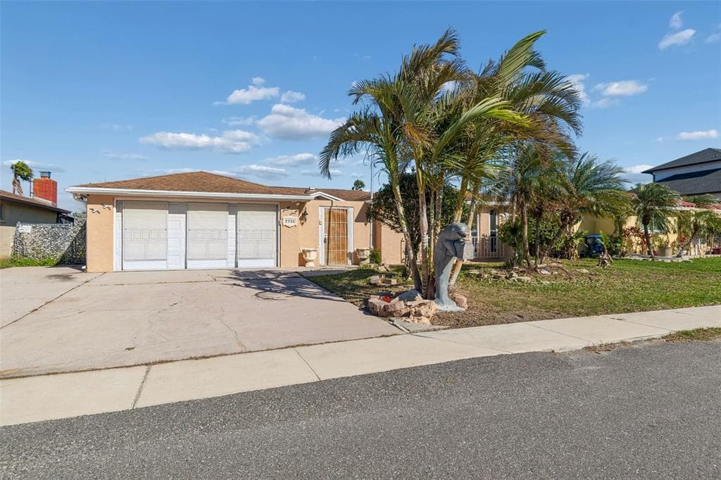 9900 ISLAND HARBOR DRIVE, PORT RICHEY, FL 34668 — zdjęcie 2