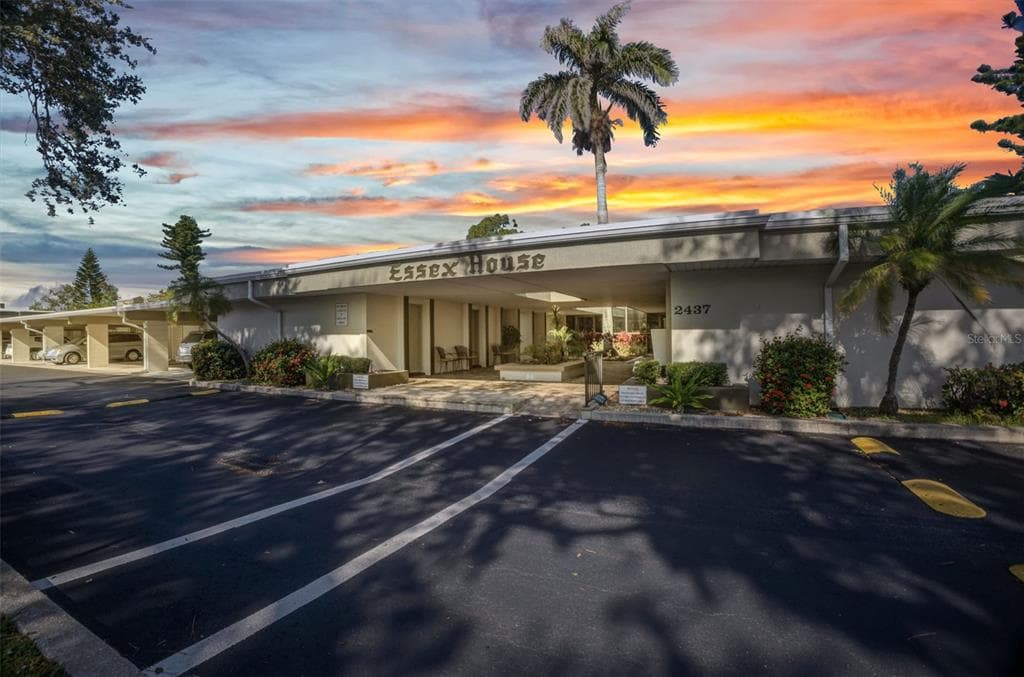 2437 HARBOR BOULEVARD # 114, PORT CHARLOTTE, FL 33952
