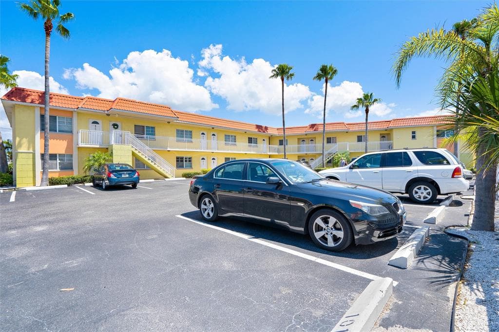4103 GULF BOULEVARD # 201, ST PETE BEACH, FL 33706 — zdjęcie 2