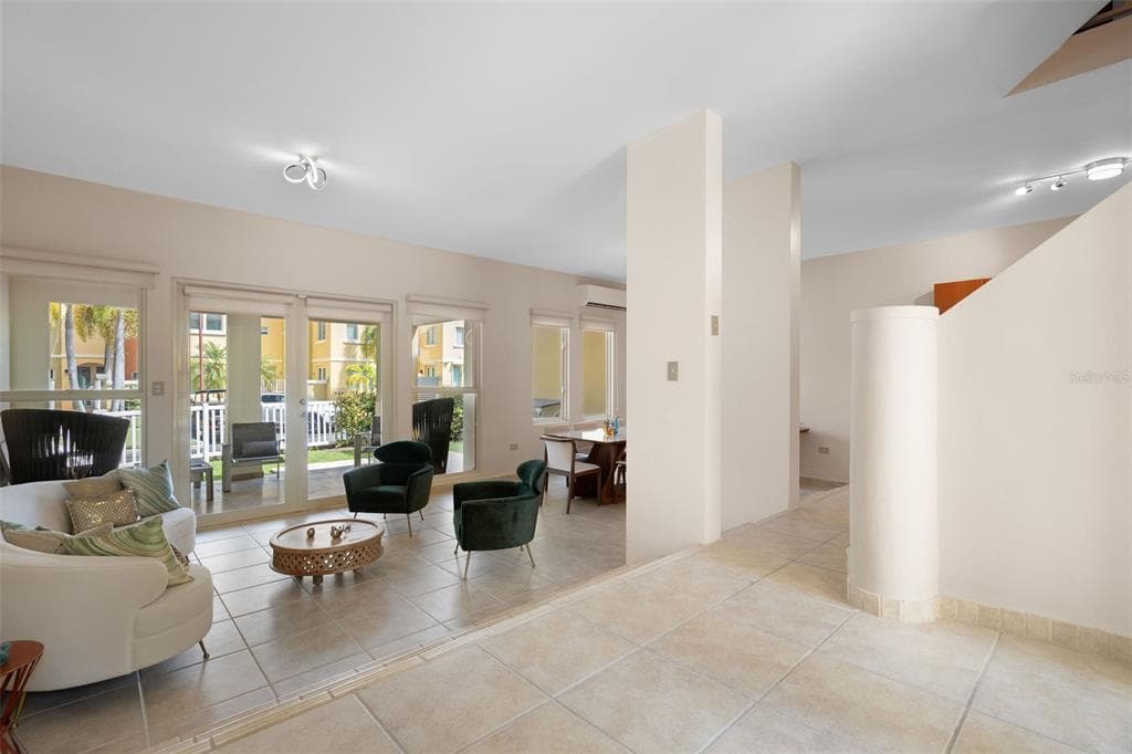 90 CANDELERO DRIVE # 78, HUMACAO, PR 00791 — zdjęcie 4