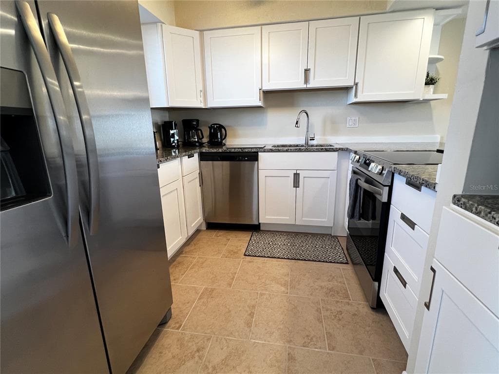 1801 GULF DRIVE N # 125, BRADENTON BEACH, FL 34217 — zdjęcie 3