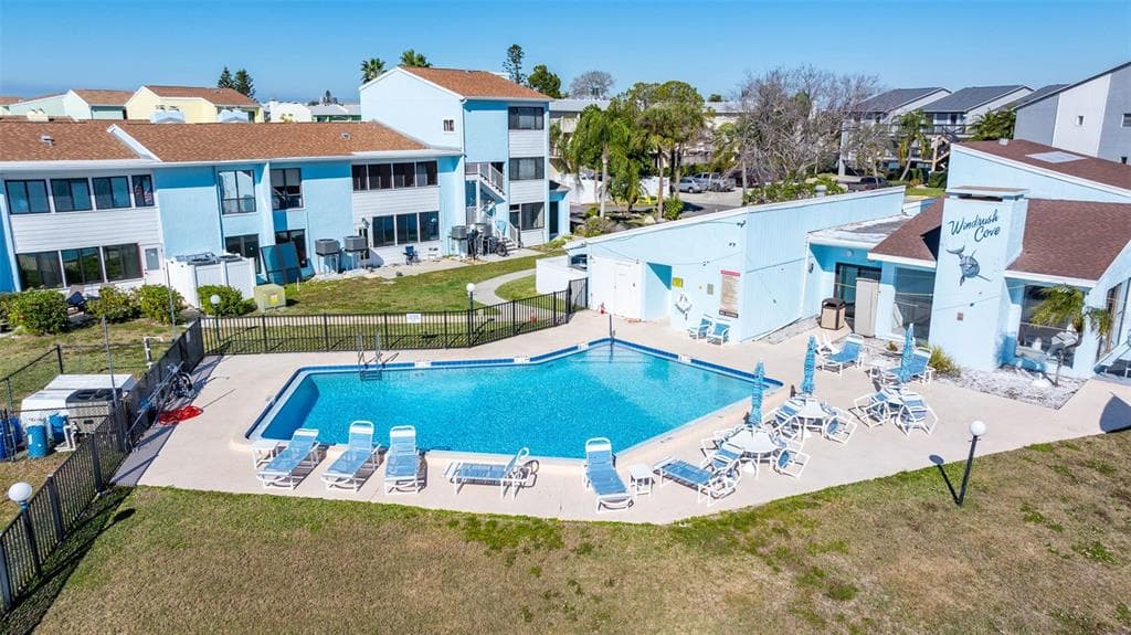 1 WINDRUSH BOULEVARD # 19, INDIAN ROCKS BEACH, FL 33785 — zdjęcie 5