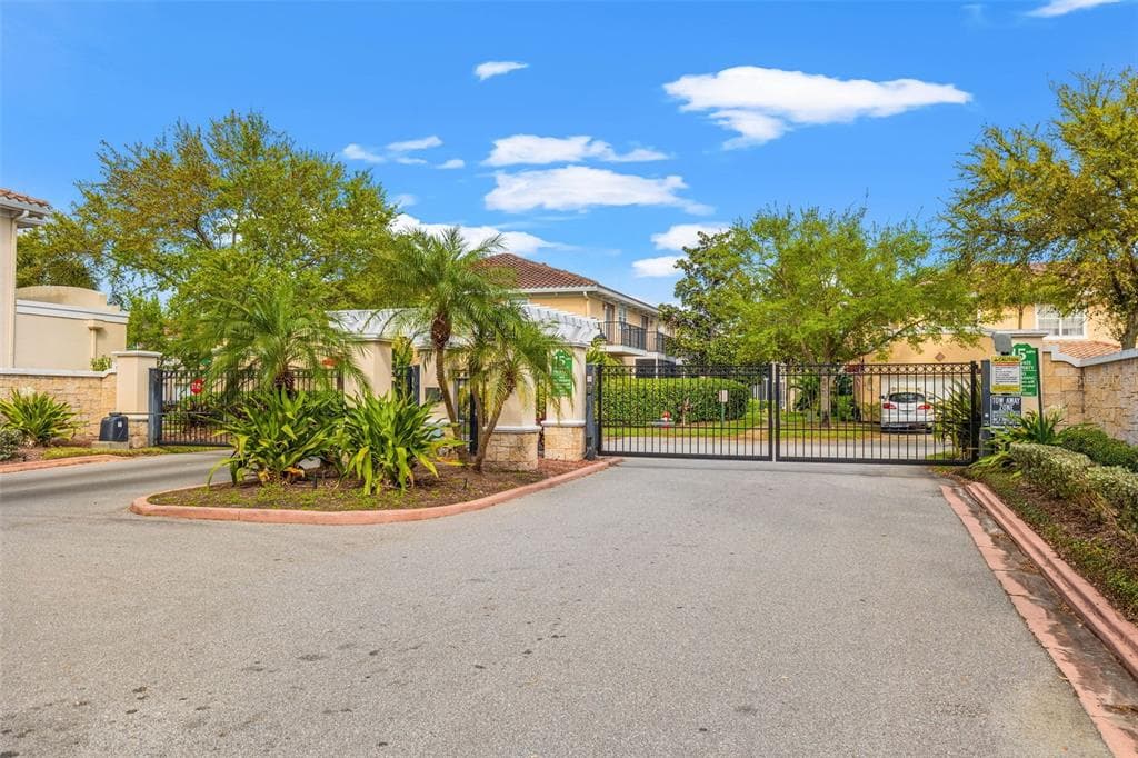 184 VALENCIA CIRCLE, ST PETERSBURG, FL 33716 — zdjęcie 5