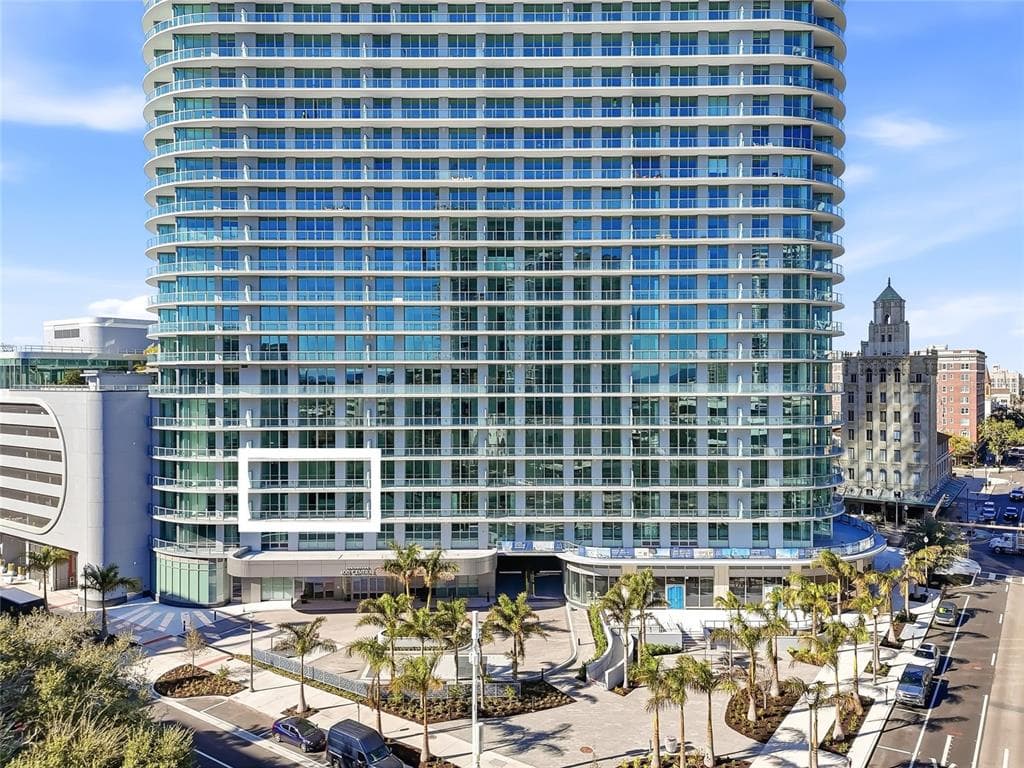 400 CENTRAL AVENUE # 303, ST PETERSBURG, FL 33701