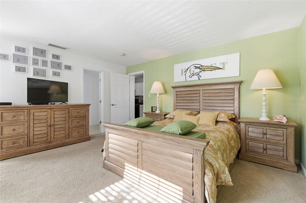 5005 COQUINA KEY DRIVE SE # E, ST PETERSBURG, FL 33705 — zdjęcie 4