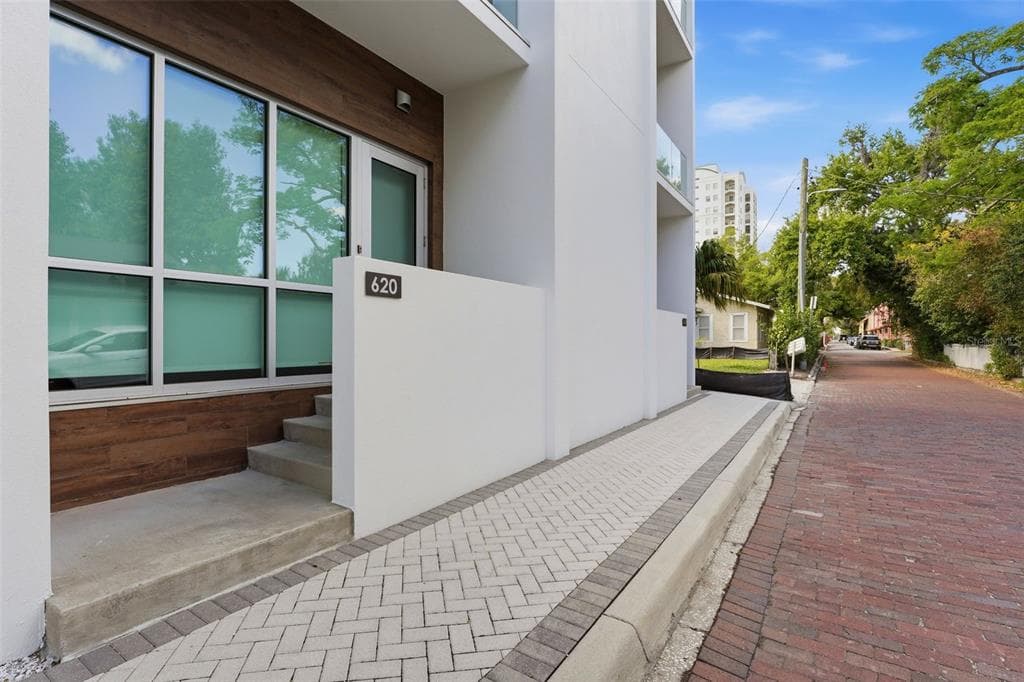 620 RAWLS AVENUE, SARASOTA, FL 34236 — zdjęcie 2