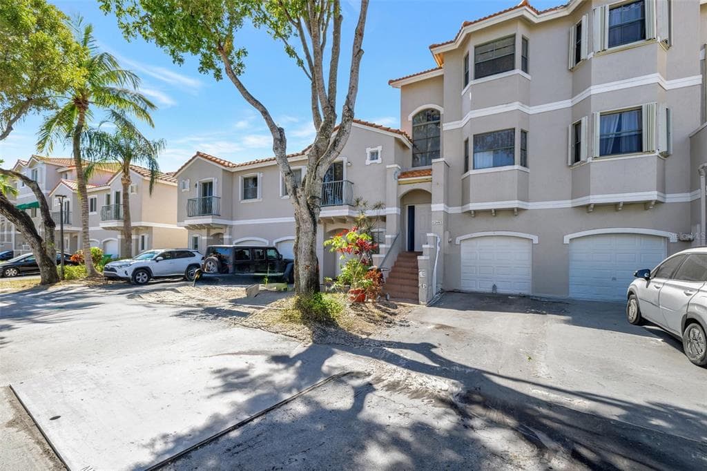 12662 NW 14TH STREET, SUNRISE, FL 33323 — zdjęcie 2