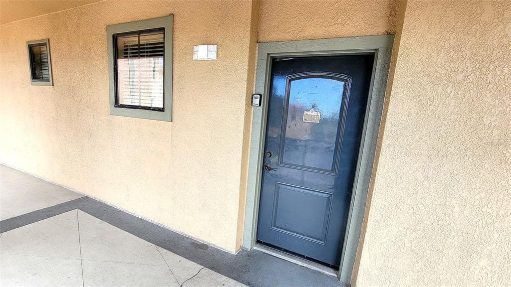 914 CHARO PARKWAY # 123, DAVENPORT, FL 33897