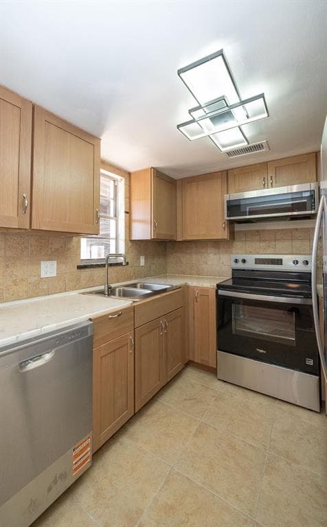 4807 MARINE PARKWAY # 103, NEW PORT RICHEY, FL 34652 — zdjęcie 3