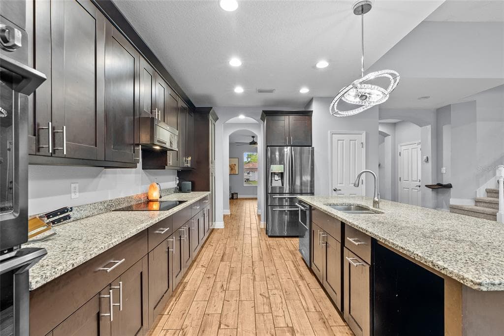 7430 71ST AVENUE N, PINELLAS PARK, FL 33781 — zdjęcie 2