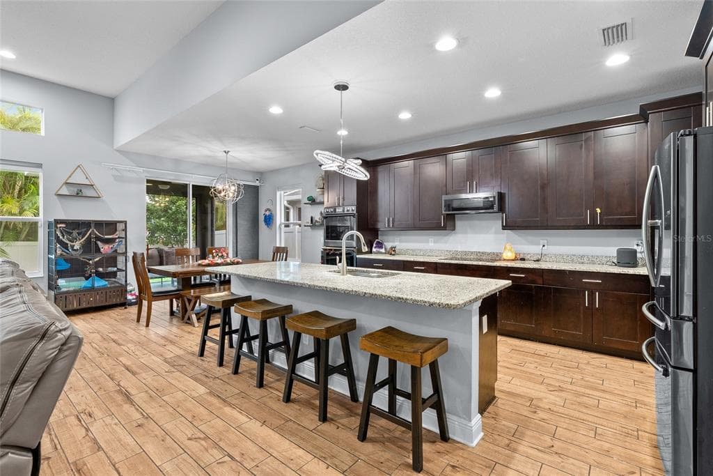 7430 71ST AVENUE N, PINELLAS PARK, FL 33781 — zdjęcie 3
