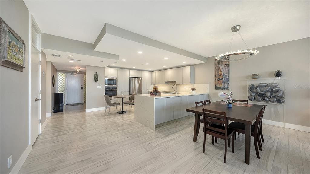 2120 HARBOURSIDE DRIVE # 623, LONGBOAT KEY, FL 34228 — zdjęcie 4
