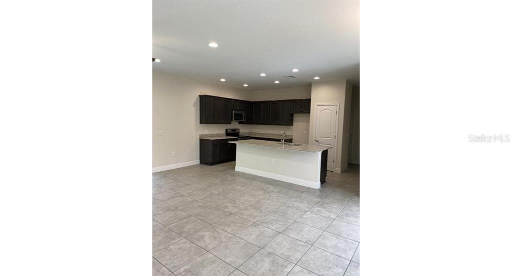 7724 SWISS AVENUE, NORTH PORT, FL 34291 — zdjęcie 2