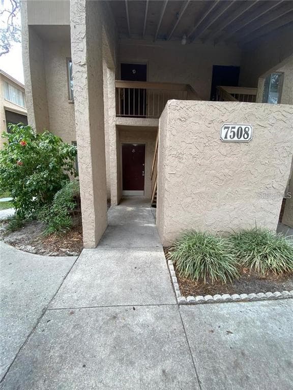 7508 PRESLEY PLACE # 100, TAMPA, FL 33617