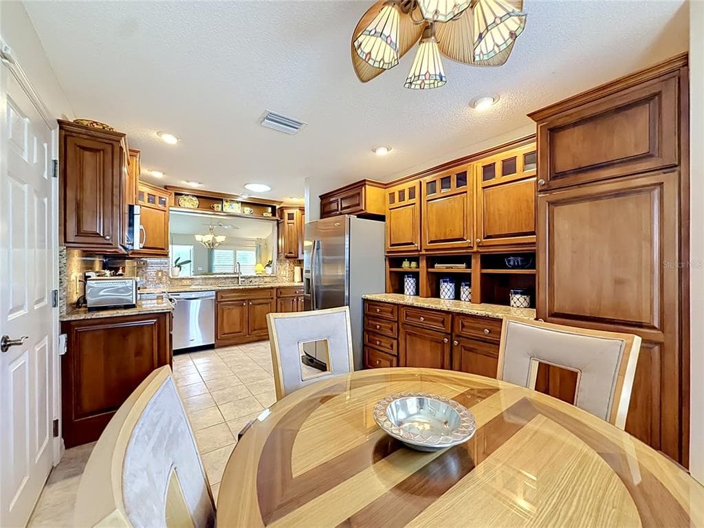 8641 SE 168TH KITTREDGE LOOP, THE VILLAGES, FL 32162 — zdjęcie 4