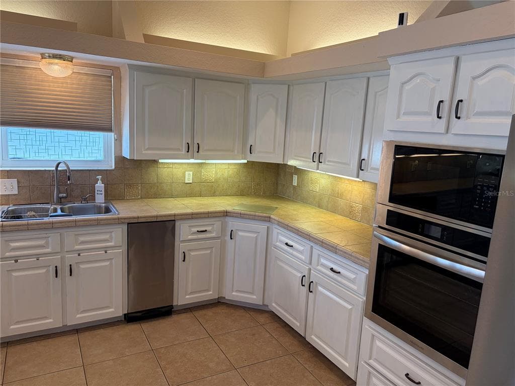 6441 CLARK STREET, HUDSON, FL 34667 — zdjęcie 5