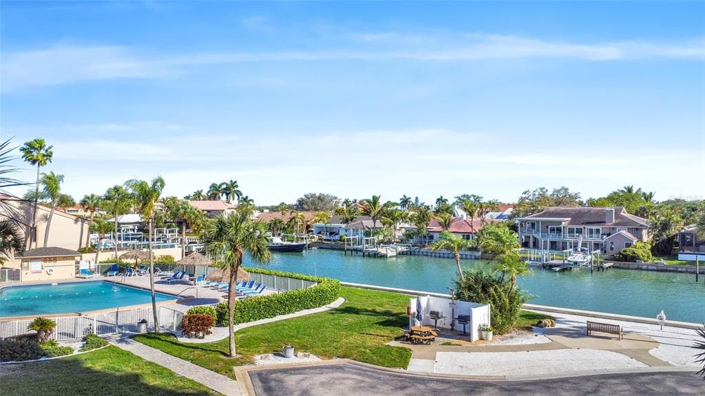 4900 BRITTANY DRIVE S # 301, ST PETERSBURG, FL 33715