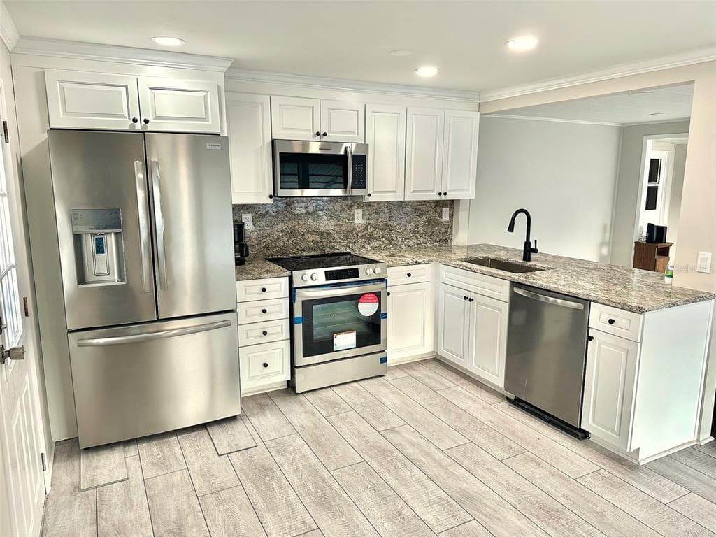 9790 66TH STREET N # 37, PINELLAS PARK, FL 33782 — zdjęcie 2