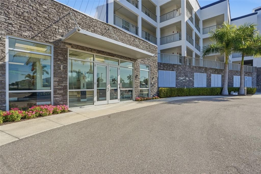 1425 PARK BEACH CIRCLE # 124, PUNTA GORDA, FL 33950 — zdjęcie 5