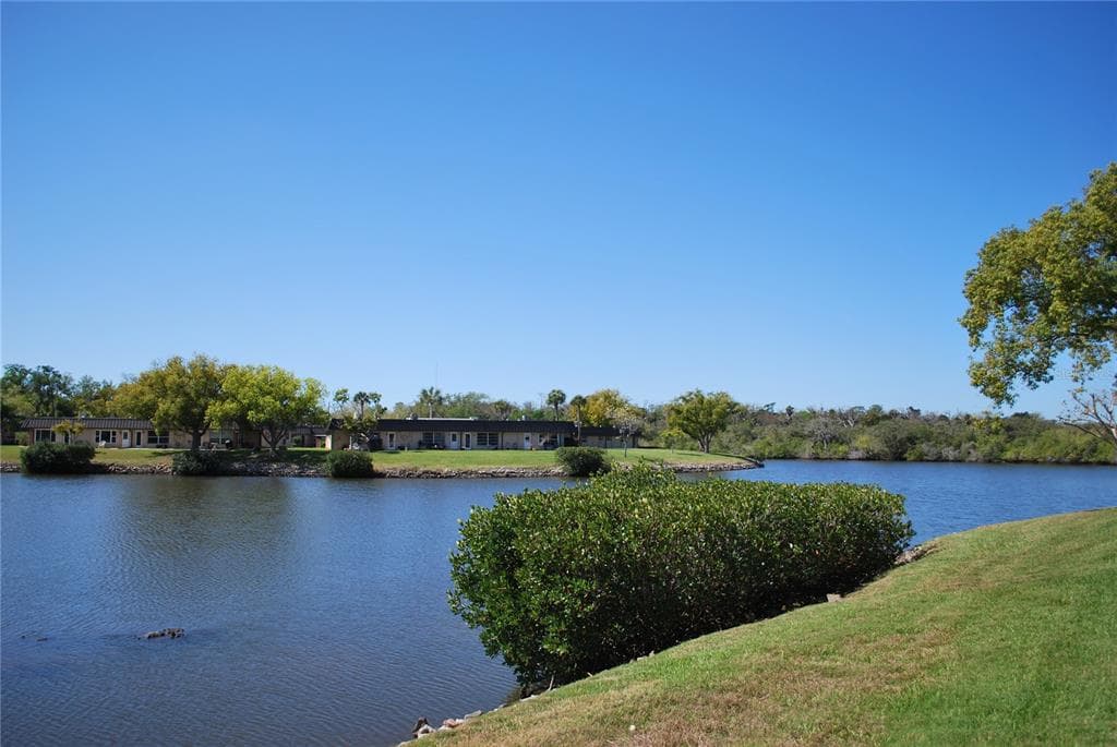 4136 STRATFORD DRIVE, NEW PORT RICHEY, FL 34652 — zdjęcie 4