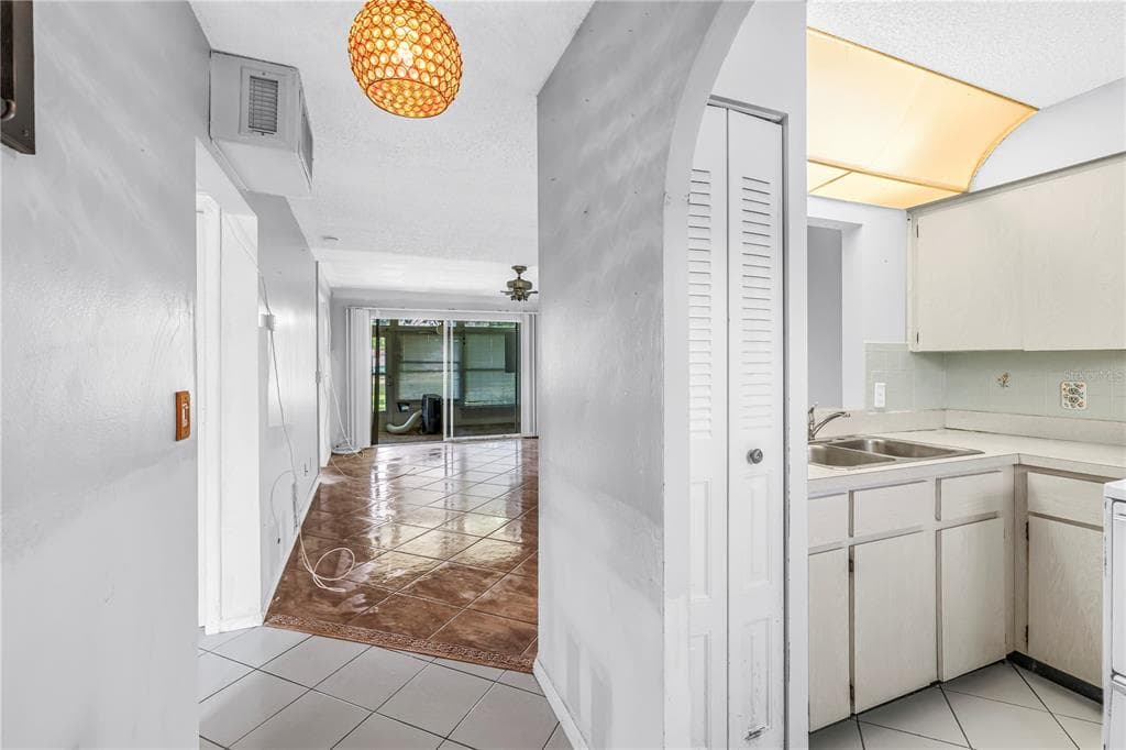 4774 LAKE BOULEVARD # 9B, CLEARWATER, FL 33762 — zdjęcie 2