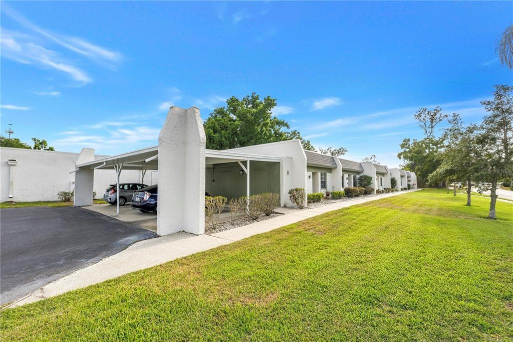 4774 LAKE BOULEVARD # 9B, CLEARWATER, FL 33762