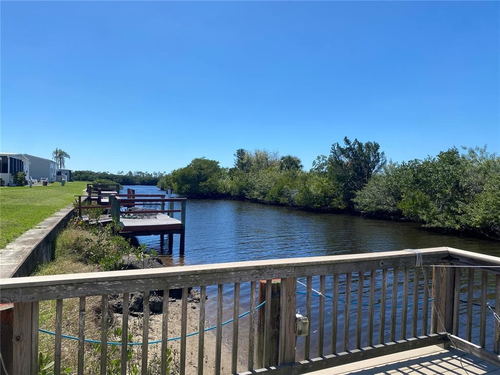 724 BLACKBURN BOULEVARD, NORTH PORT, FL 34287