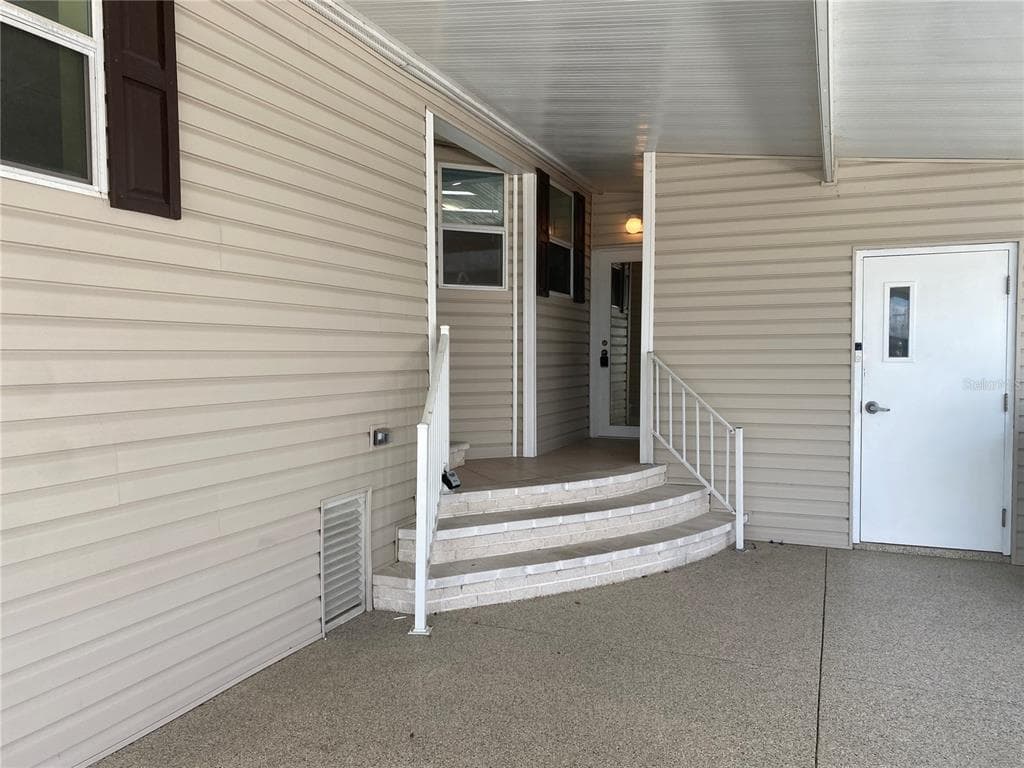 724 BLACKBURN BOULEVARD, NORTH PORT, FL 34287 — zdjęcie 4