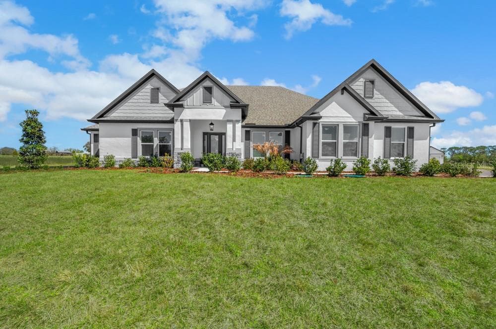 3832 SADDLE HILL TRAIL, FRUITLAND PARK, FL 34731