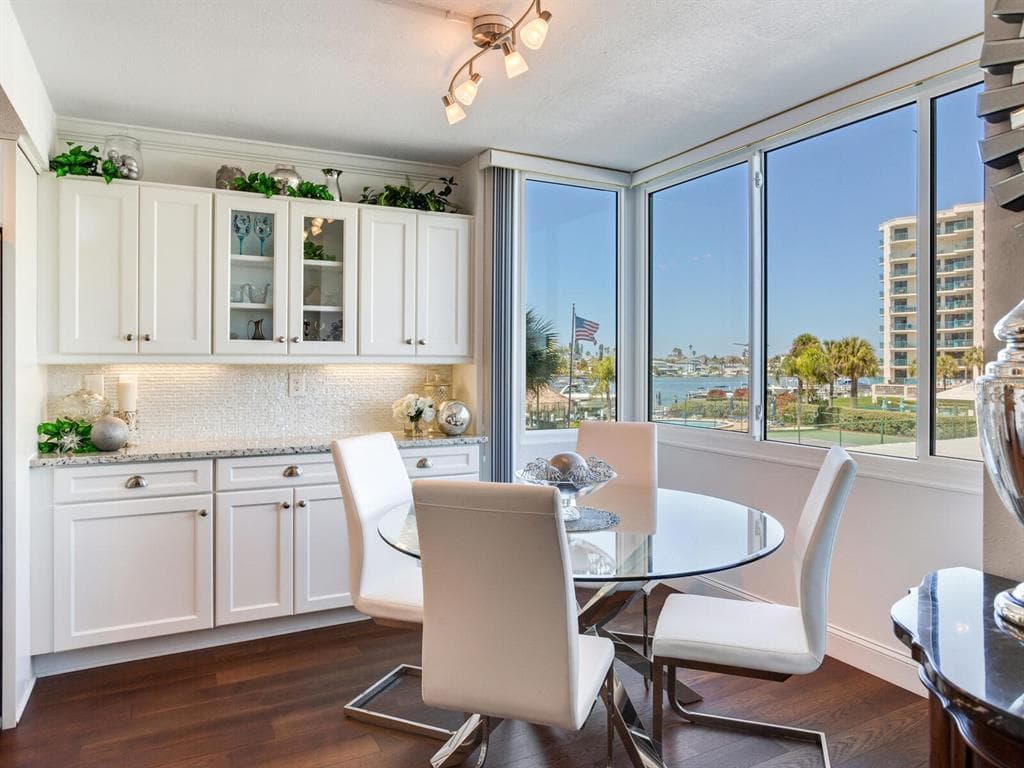 660 ISLAND WAY # 202, CLEARWATER BEACH, FL 33767 — zdjęcie 4