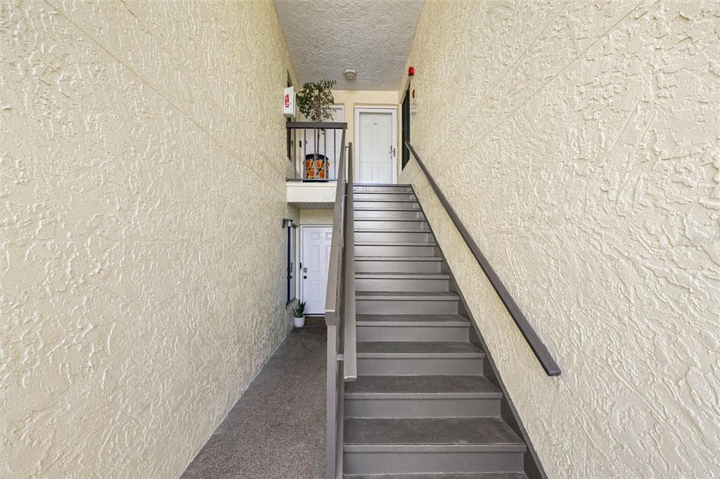 7300 SUNSHINE SKYWAY LANE S # 210, ST PETERSBURG, FL 33711 — zdjęcie 5