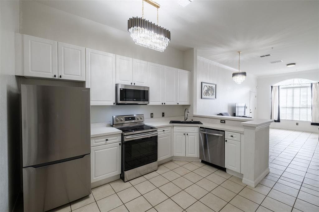 141 RESERVE CIRCLE # 113, OVIEDO, FL 32765 — zdjęcie 4