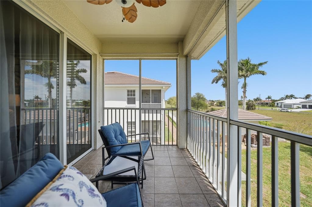 17288 ACAPULCO ROAD # 421, PUNTA GORDA, FL 33955 — zdjęcie 5