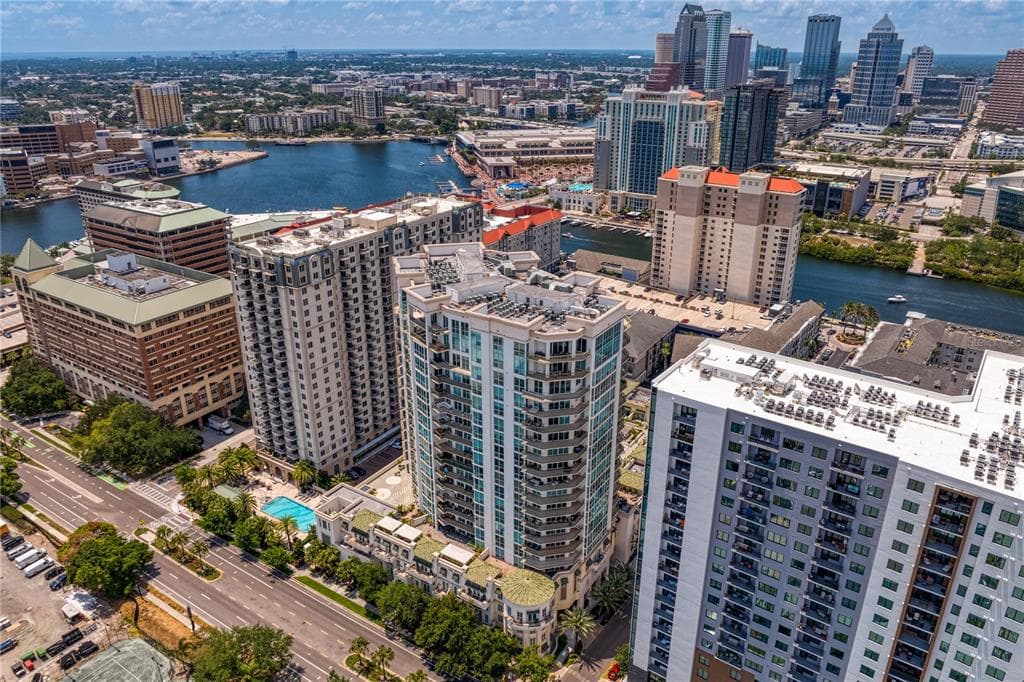 450 KNIGHTS RUN AVENUE # 1704, TAMPA, FL 33602 — zdjęcie 3