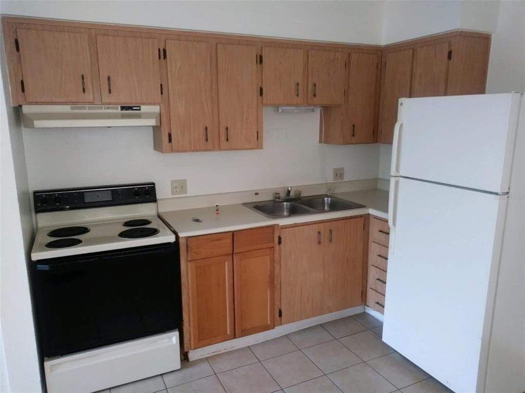 736 MICHIGAN COURT # 4, ST CLOUD, FL 34769 — zdjęcie 2