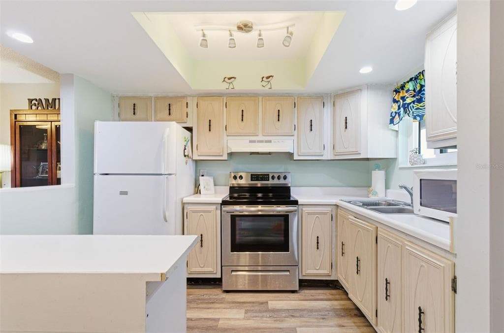 801 83RD AVENUE N # 510, ST PETERSBURG, FL 33702 — zdjęcie 5